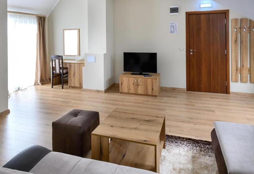 Hotel семеен хотел при вергил