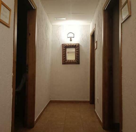 בית מלון כפרי Hostal Decerca Prádena