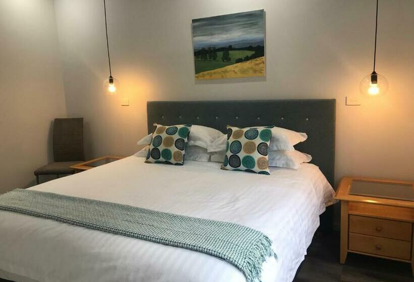 بنسيون Gillys Guesthouse