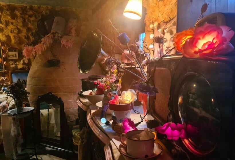 بنسيون Room In Guest Room   Beautiful Rural House In Valeria