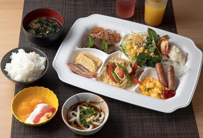 Apa Hotel Marugame Ekimaeodori