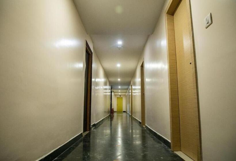 هتل Arunaachalaa Resiidency