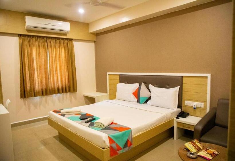 هتل Arunaachalaa Resiidency