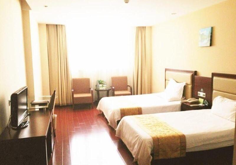 هتل Greentree Inn Yancheng Station