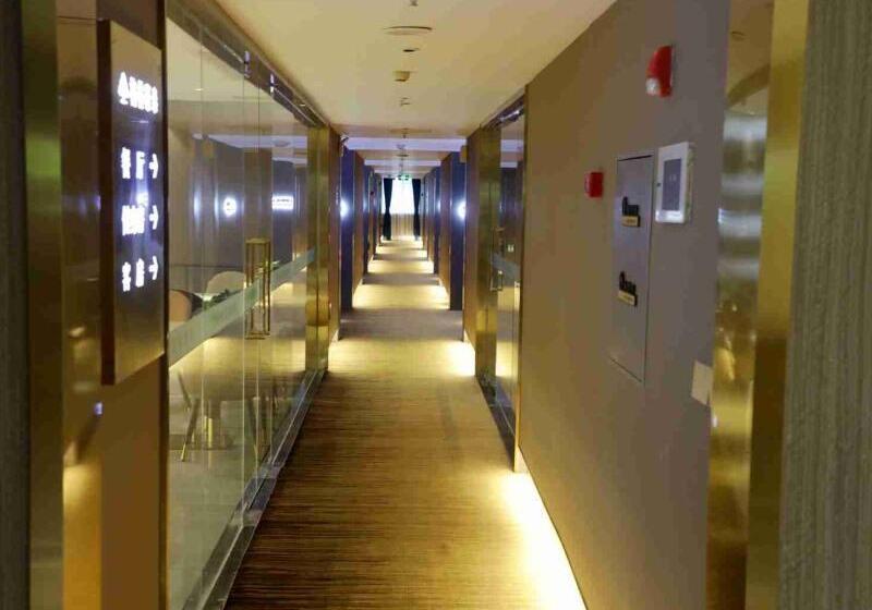 هتل Greentree Inn Yancheng Station