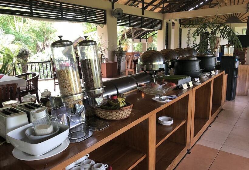 هتل Puri Sari Beach