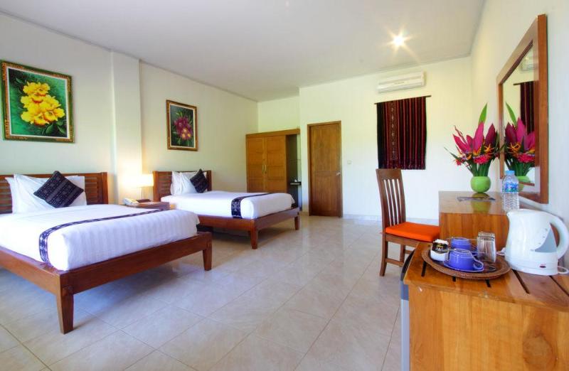 هتل Puri Sari Beach