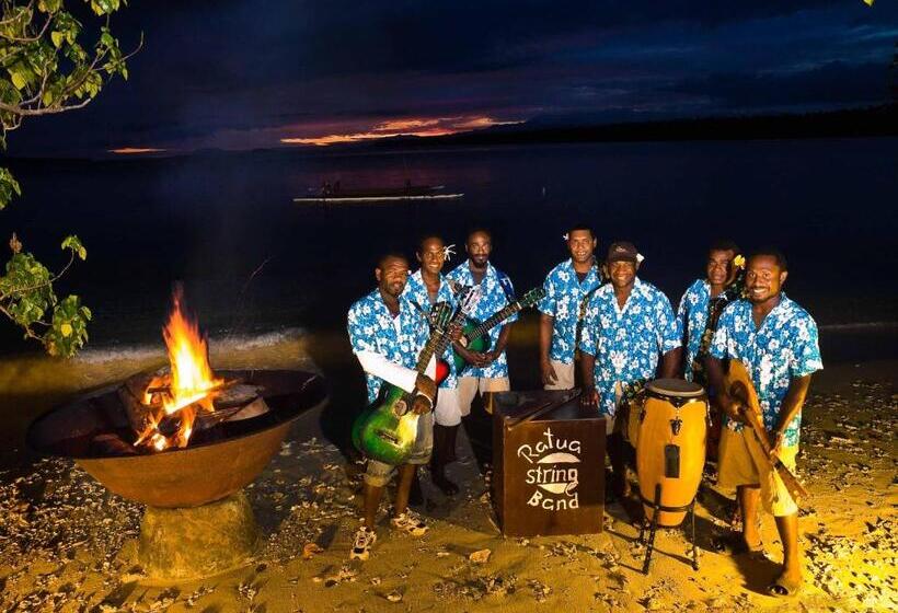 هتل Ratua Private Island Resort