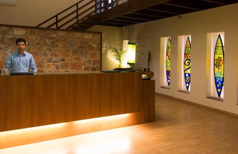 منتجع Lemon Tree Hotel, Tarudhan Valley, Manesar