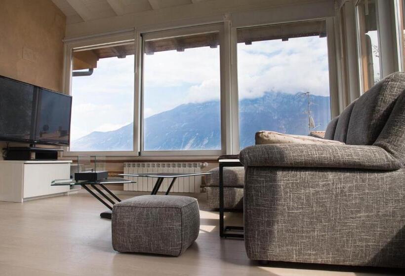 تختخواب و صبحانه Guesthouse Villa Tamas
