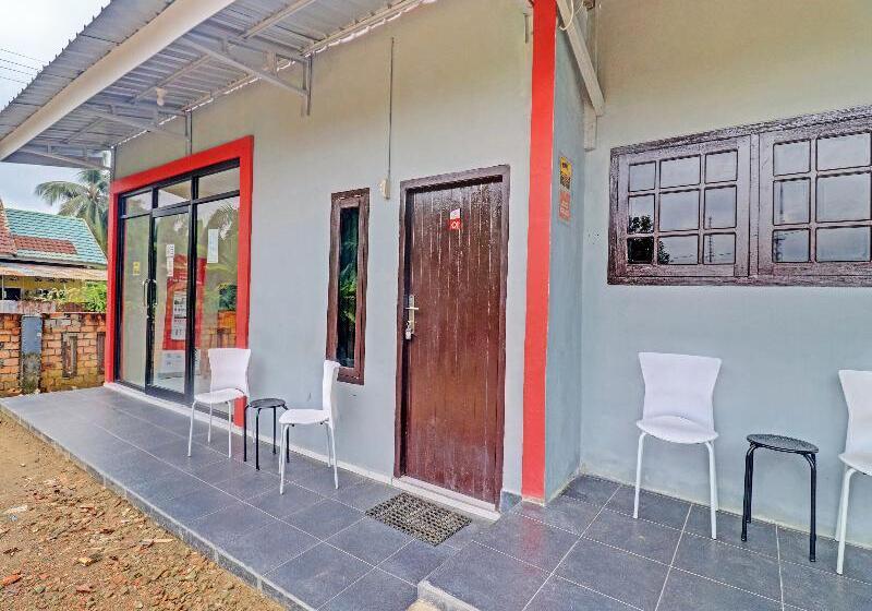 هتل Oyo 91022 Steze Homestay Syariah