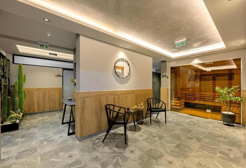 هتل Aquamarine   Wellness & Spa