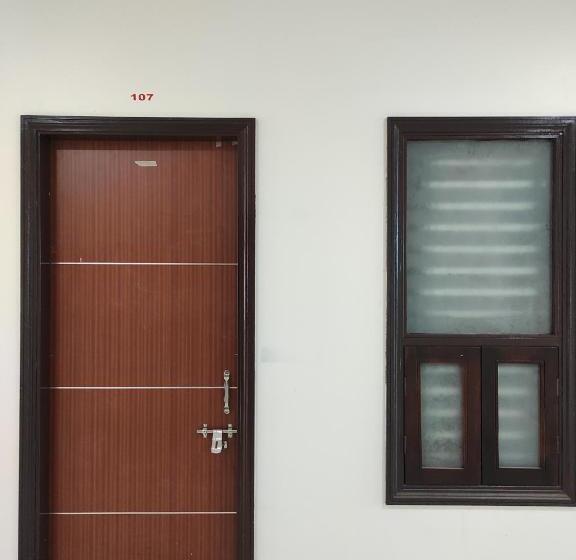 בית מלון כפרי Oyo 86772 V S