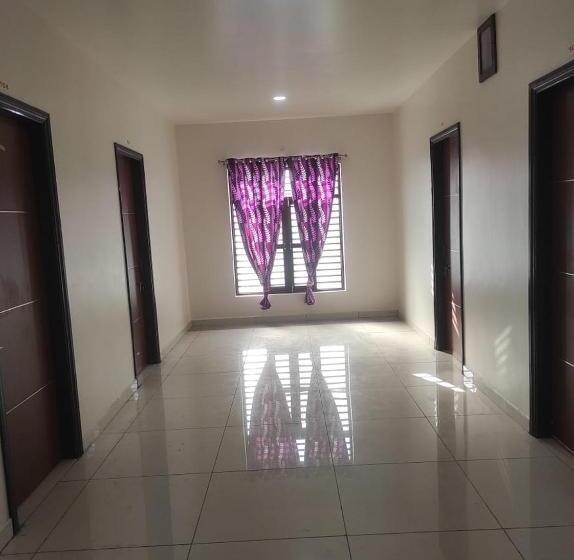 בית מלון כפרי Oyo 86772 V S