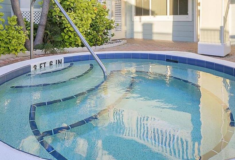 Resort Sixty Six