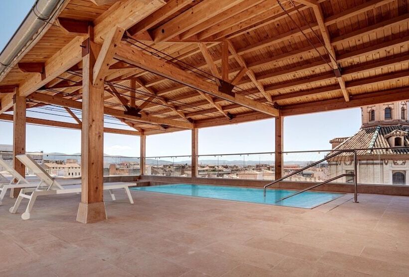 Sercotel Granada Suites