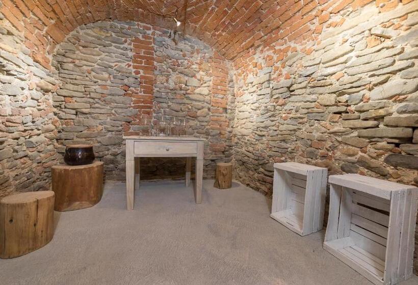 ペンション Le Case Di Angelina   Langhe Loft & Suites
