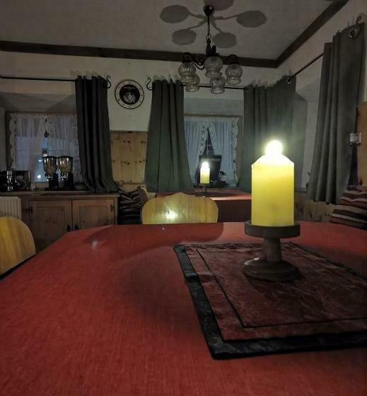 住宿加早餐  Haus Fiegl