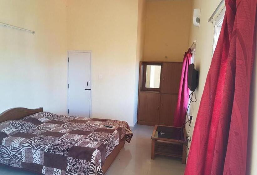 تختخواب و صبحانه Kumaragiri Cottages Kodaikanal