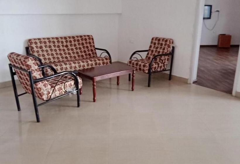 تختخواب و صبحانه Kumaragiri Cottages Kodaikanal