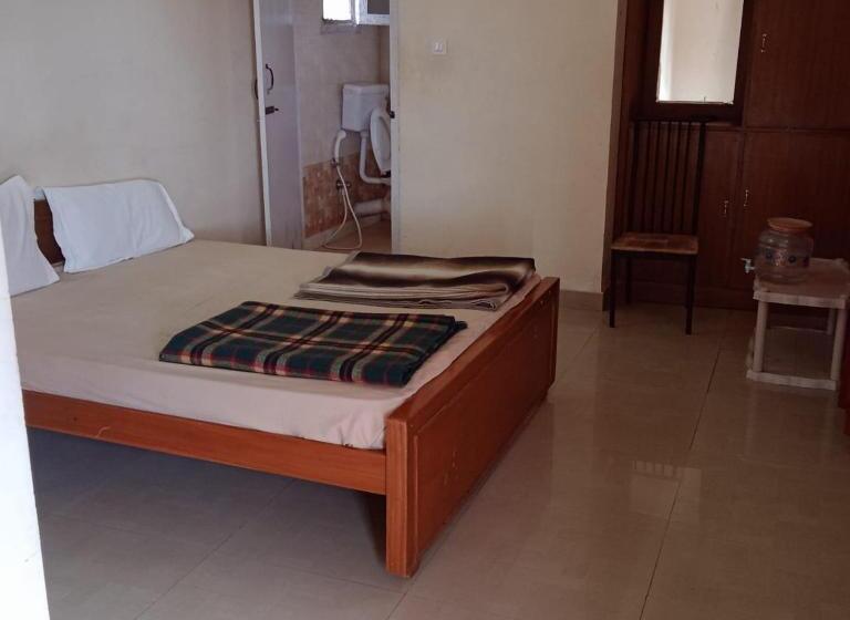 تختخواب و صبحانه Kumaragiri Cottages Kodaikanal