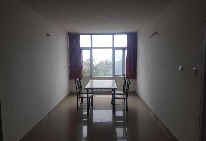 تختخواب و صبحانه Kumaragiri Cottages Kodaikanal