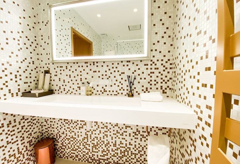 ベッドアンドブレックファースト Petit Monlot   Saint Emilion