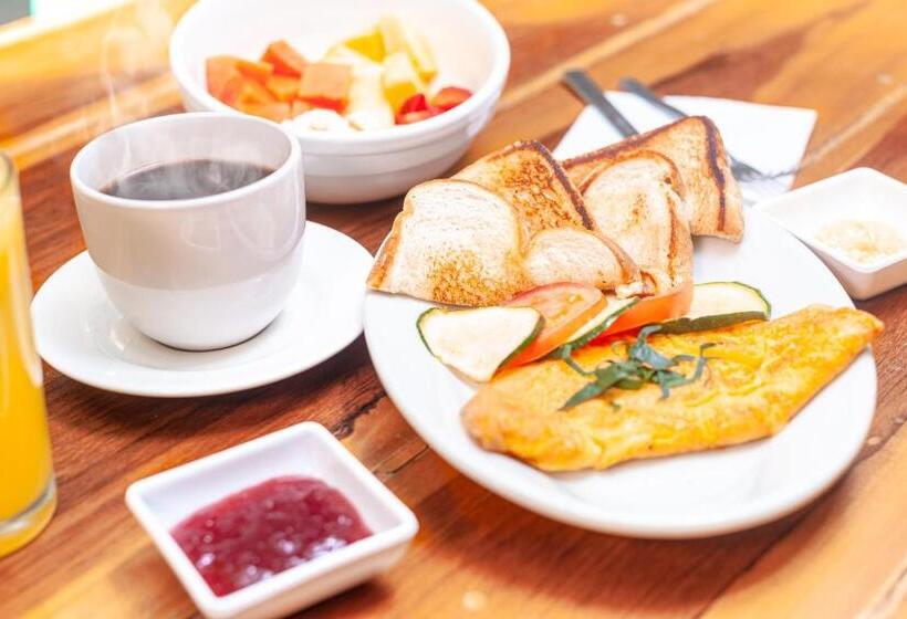 Puerta Aqua By La Puerta Hostels