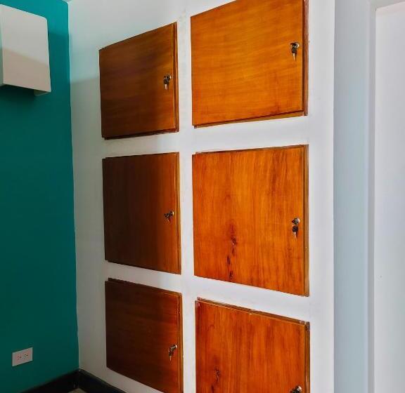 Puerta Aqua By La Puerta Hostels