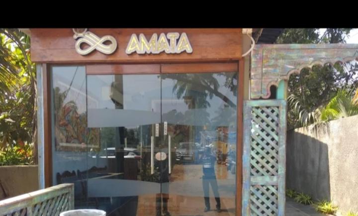 هتل Amata By The Beach