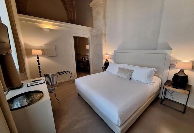 هتل Chiostro Dei Domenicani   Dimora Storica