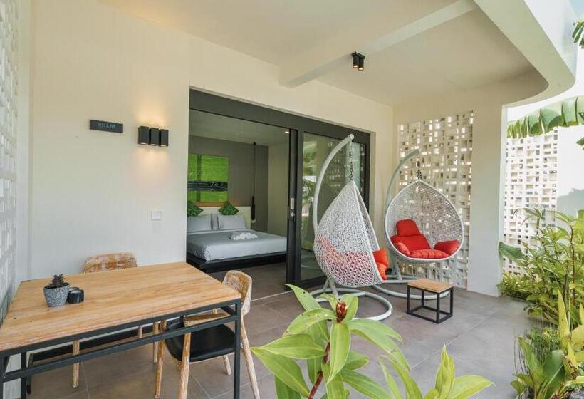 בית מלון כפרי Amazing Lombok Resort