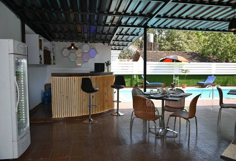 호텔 Clarissa Resort Goa