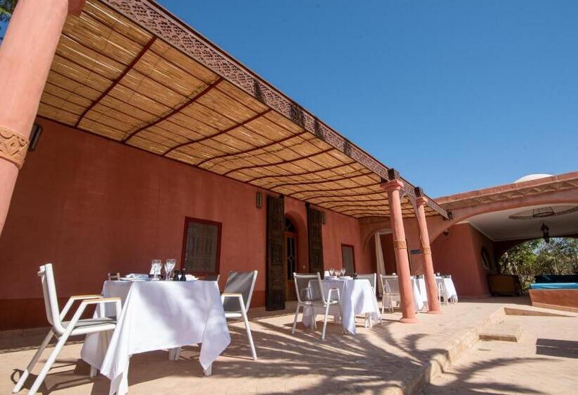 پانسیون L’oasis De Kima