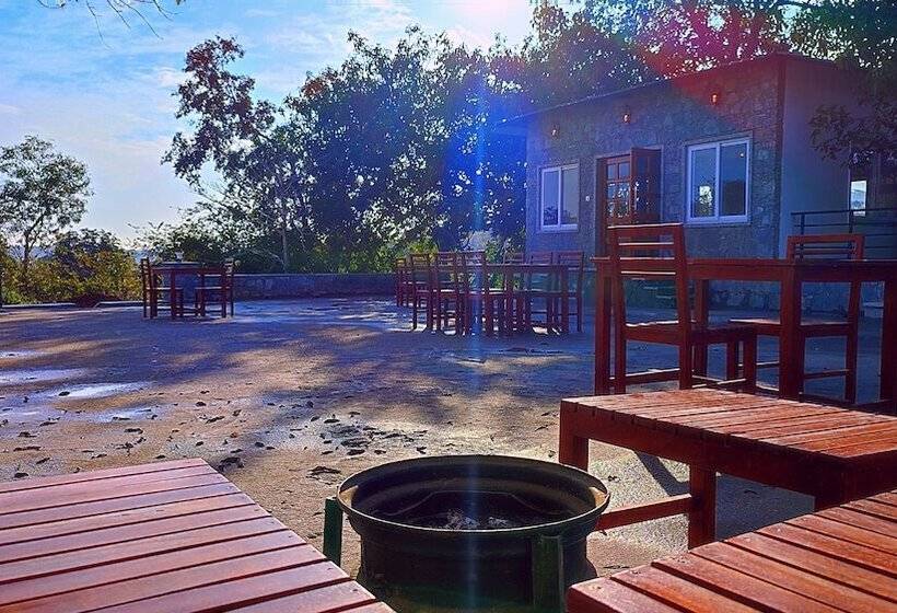 منتجع Takhat Villa By Shrigo Hotels