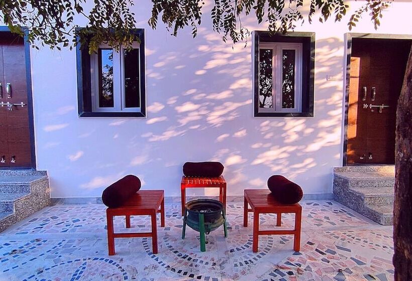 منتجع Takhat Villa By Shrigo Hotels