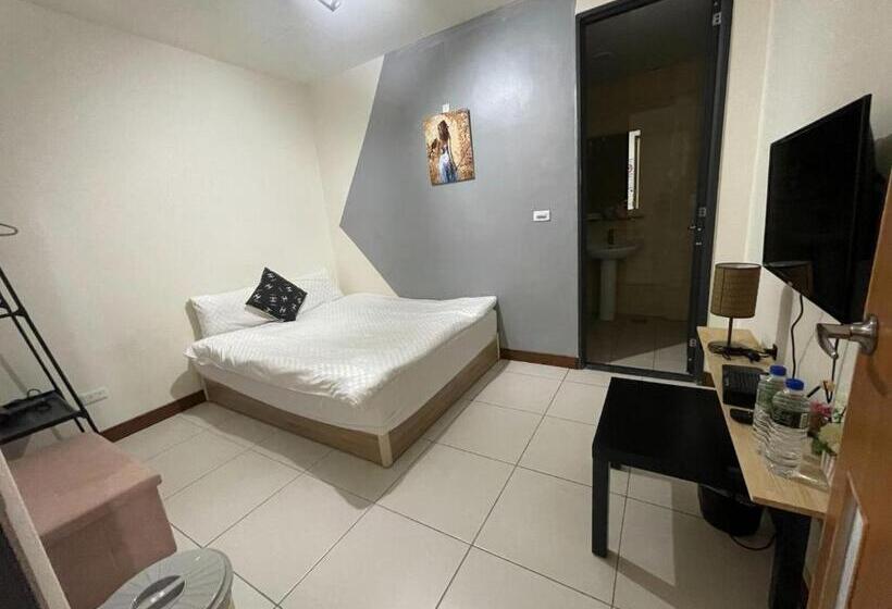 二街窩窩電梯民宿花蓮車站東出口second Street Nest Hostal