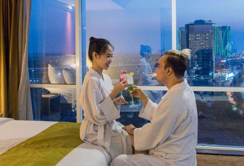 هتل Horison Ultima Bekasi