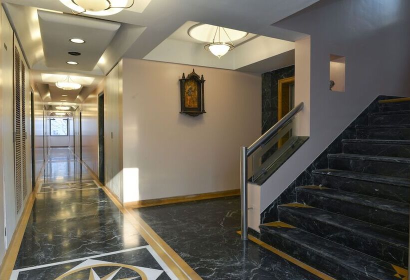 酒店 Mint Salisbury Park