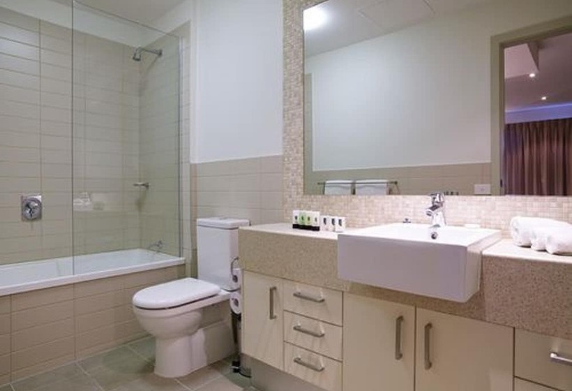 Отель Quest Glen Waverley