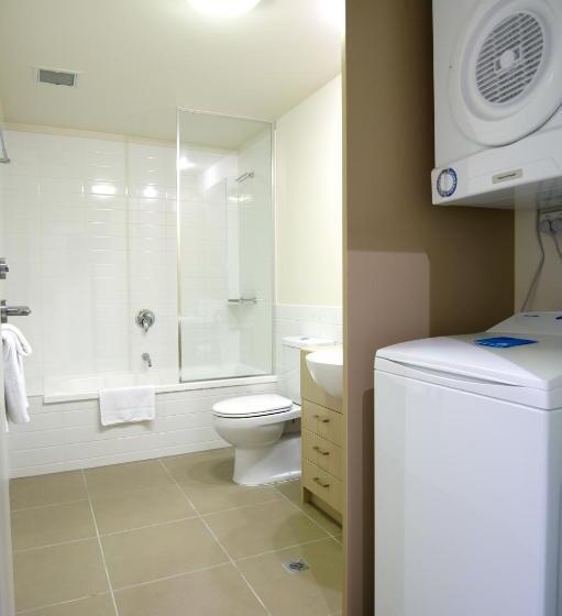 فندق Quest Shepparton