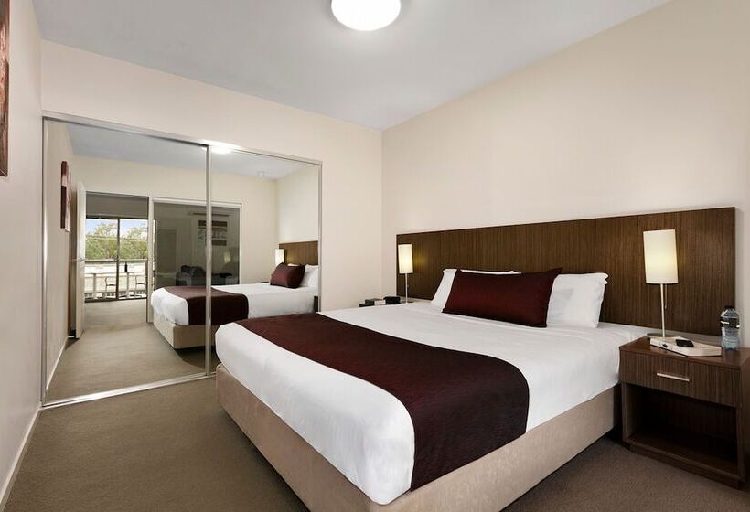 فندق Quest Shepparton