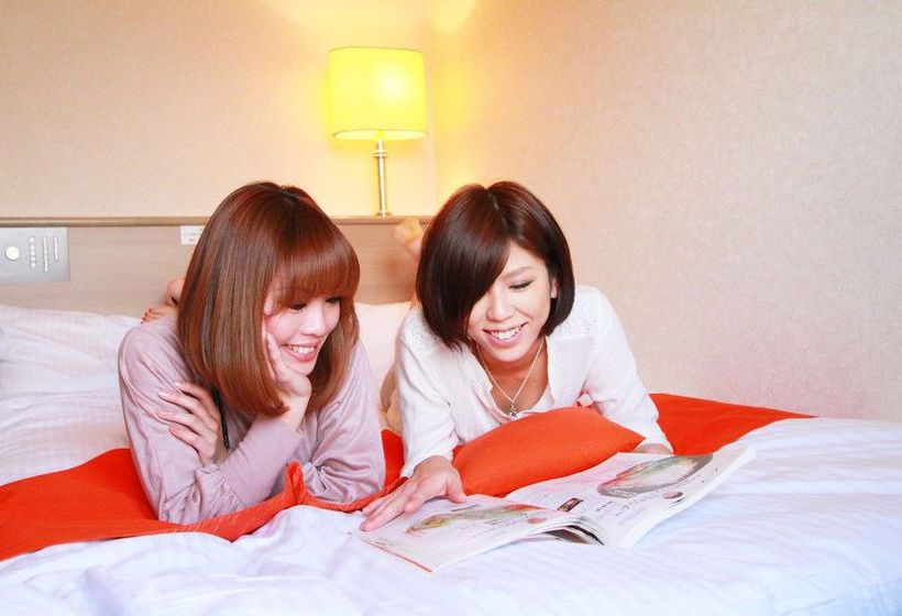 酒店 Shinsaibashi Lions Rock