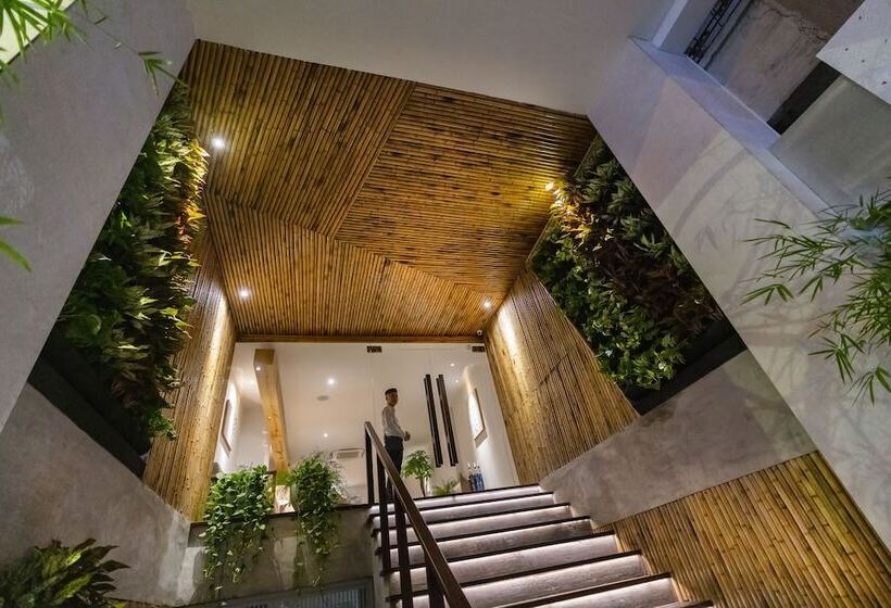 酒店 Silverland Min