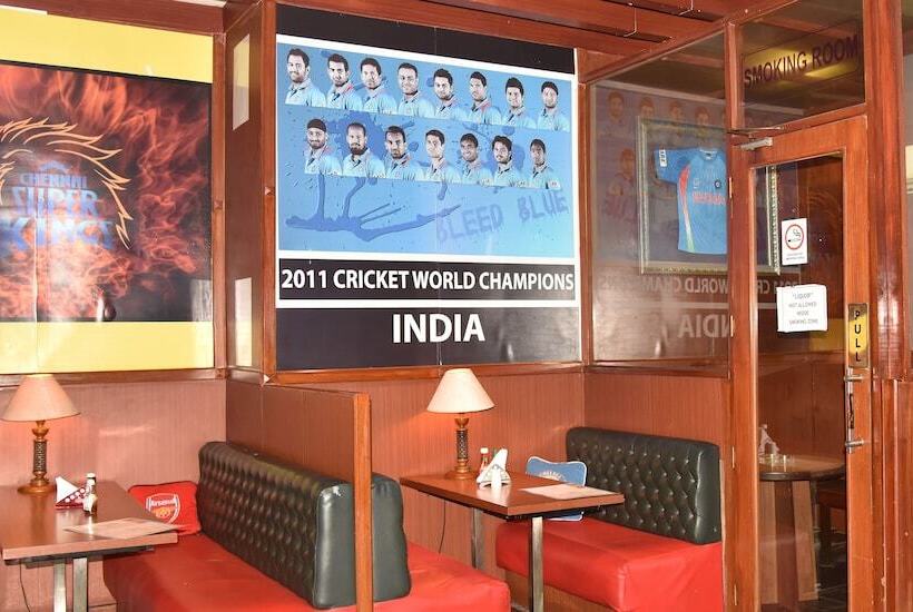 Отель The Bentley Seaside Boutique