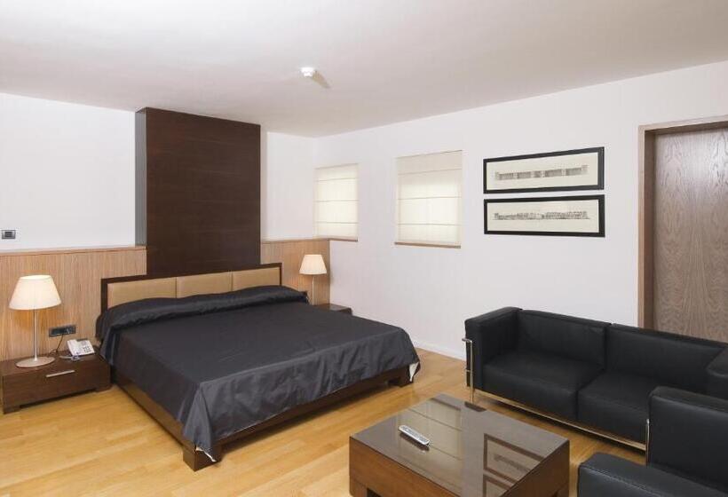 Vestibul Palace & Villa   Small Luxury Hotels Of The World