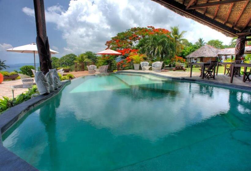 استراحتگاه Deco Stop Lodge