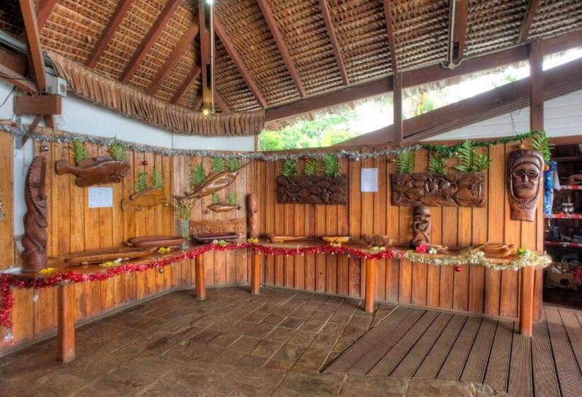 استراحتگاه Deco Stop Lodge