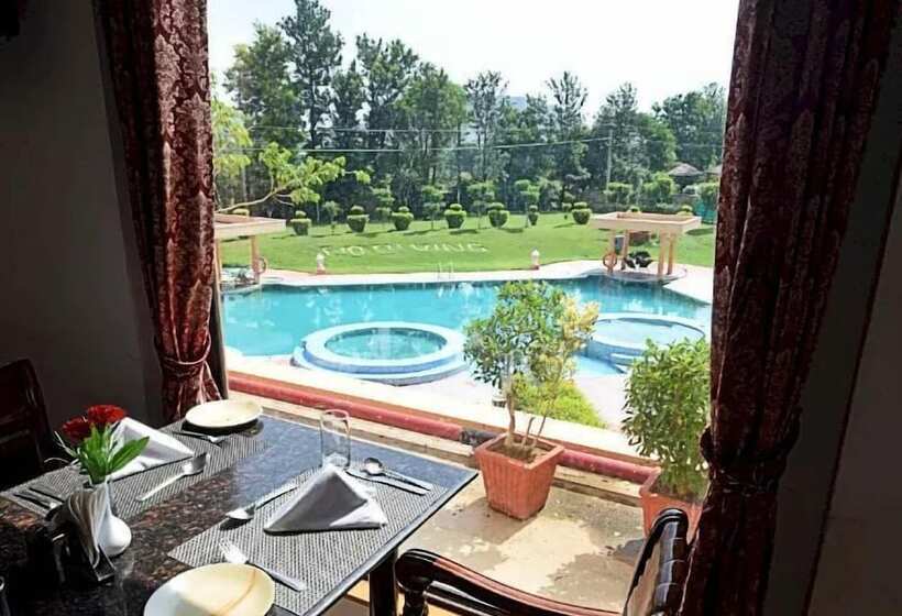 The Gold Palace & Resorts
