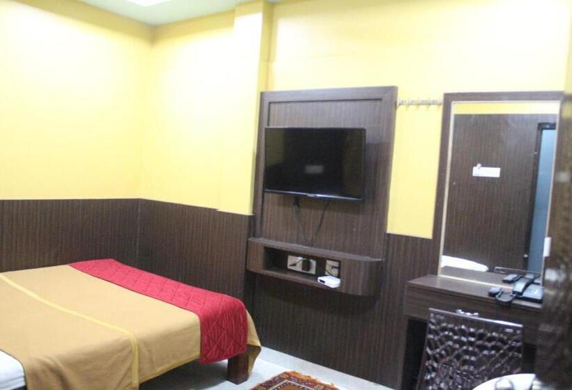 호텔 Gsr Residency